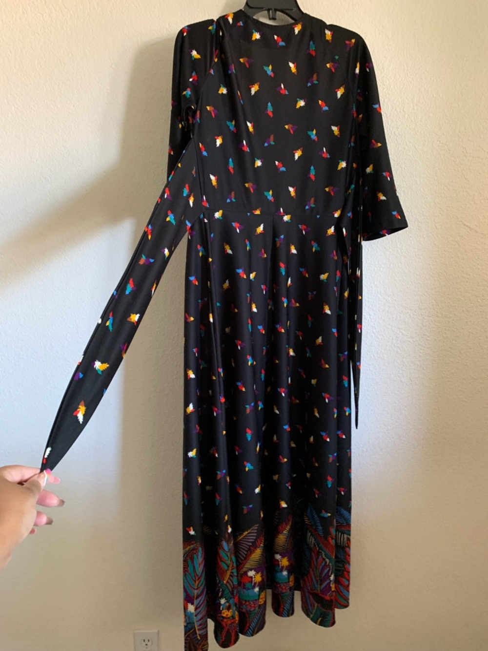 Black Maxi Duster with Colorful Print - Picture 8 of 9